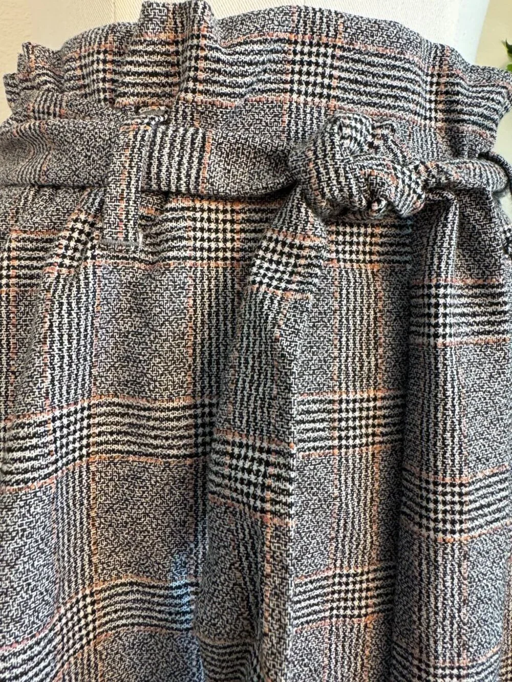 H&M Plaid Paperbag Waist Mini Skirt Tie Belt Houndstooth